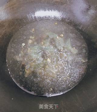冬瓜皮蛋肉丝汤的做法步骤：4