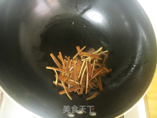 韭菜蛋香干的做法步骤：4