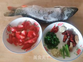 养生鲫鱼汤的做法步骤：1