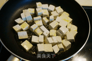 煎豆腐的做法步骤：4