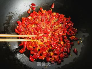 自制辣椒油的做法步骤：4