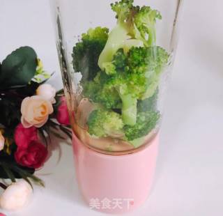 西蓝花泥的做法步骤：4