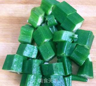 秋葵鸡蛋饼的做法步骤：3