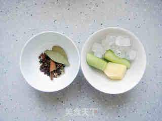 极品红烧肉的做法步骤：2