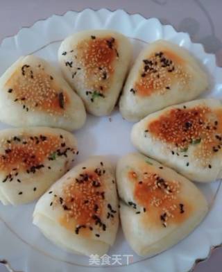 椒盐发面葱花饼的做法步骤：11
