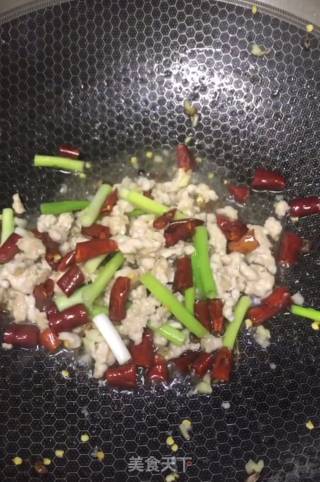 干煸豆角的做法步骤：7
