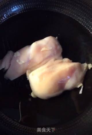 椒盐鸡丝的做法步骤：1