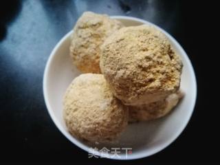 凉拌菜:尖椒拌变蛋的做法步骤：1