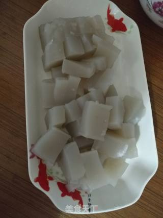 黄瓜拌凉粉的做法步骤：1