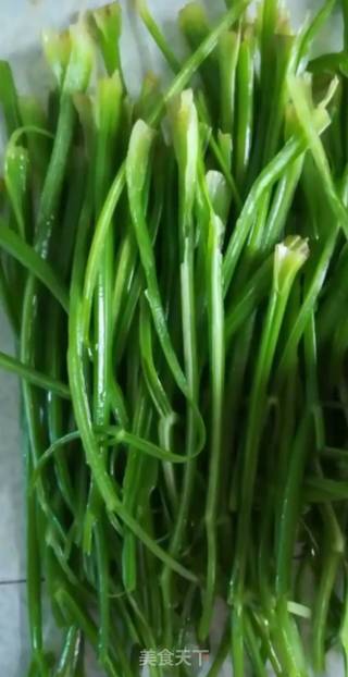 芹菜茎小咸菜的做法步骤：2