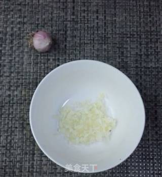 凉拌紫甘蓝的做法步骤：3