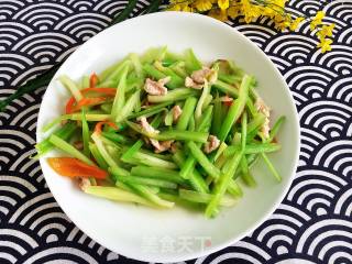 肉丝炒芹菜的做法步骤：7