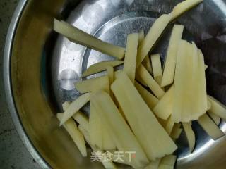新炒的菜：酱焖土豆豆角的做法步骤：6