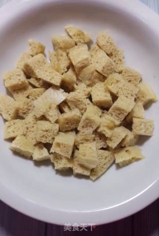 凉拌麻将面筋的做法步骤：2