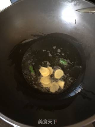 鱼头豆腐汤的做法步骤：4