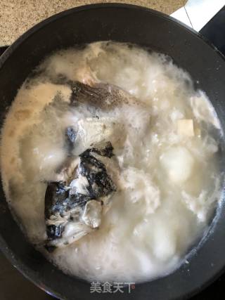 鱼头豆腐汤的做法步骤：8