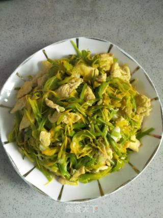 鸡蛋炒黄花菜的做法步骤：9