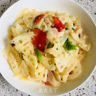 青红椒炒藕片的做法步骤：6