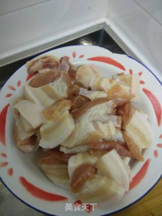 红烧肉的做法步骤：1