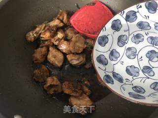 红烧排骨的做法步骤：7
