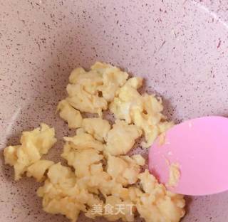 番茄鸡蛋焖饭的做法步骤：2