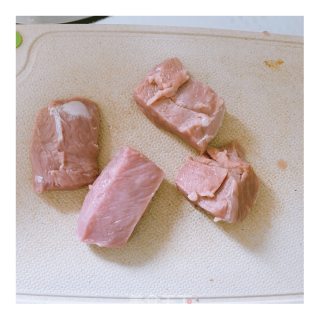 自制猪肉松的做法步骤：2