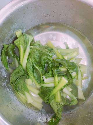 香菇油菜的做法步骤：3