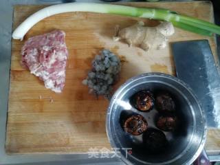 三鲜馅小馄饨的做法步骤：4