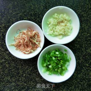 白菜肉卷的做法步骤：3