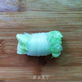 白菜肉卷的做法步骤：10