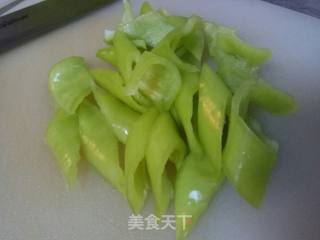 回锅肉焖煎豆腐的做法步骤：4