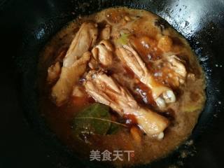 冬菜鸡腿炖蘑菇的做法步骤：4