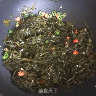 清炒海带丝的做法步骤：5