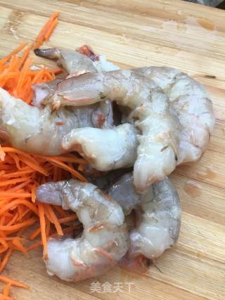 胡萝卜大虾饺子的做法步骤：5