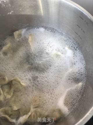 胡萝卜大虾饺子的做法步骤：18