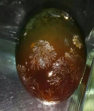 三色蒸蛋的做法步骤：1