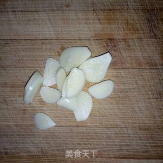 快手小炒菜：蒜蓉蒿子秆的做法步骤：3