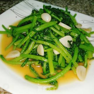 快手小炒菜：蒜蓉蒿子秆的做法步骤：7