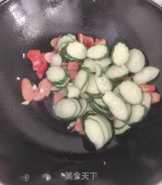 黄瓜炒火腿的做法步骤：5