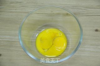 蛋黄溶豆的做法步骤：2