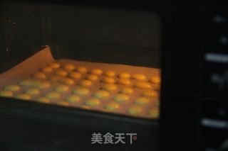 蛋黄溶豆的做法步骤：8
