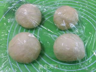 鱼松重黄油面包的做法步骤：15
