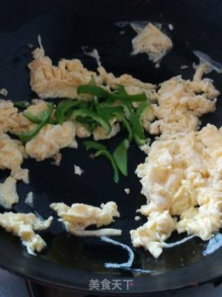 鸡蛋炒黄瓜的做法步骤：7