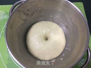火腿肠奶酪面包的做法步骤：12