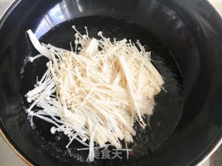凉拌金针菇的做法步骤：4