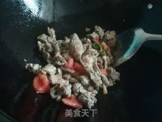 家常菜一一胡萝卜烧牛腩的做法步骤：6