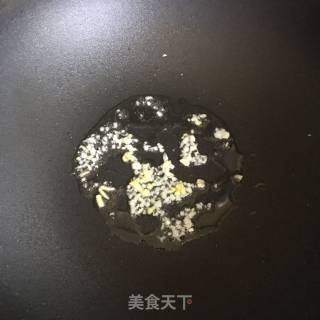 芹菜叶蛋花汤的做法步骤：3