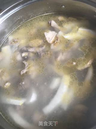 椰子鸡的做法步骤：4