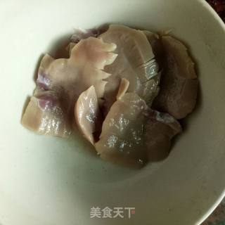 丝瓜腱子汤的做法步骤：3