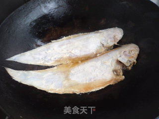 比目鱼烧腐竹的做法步骤：3